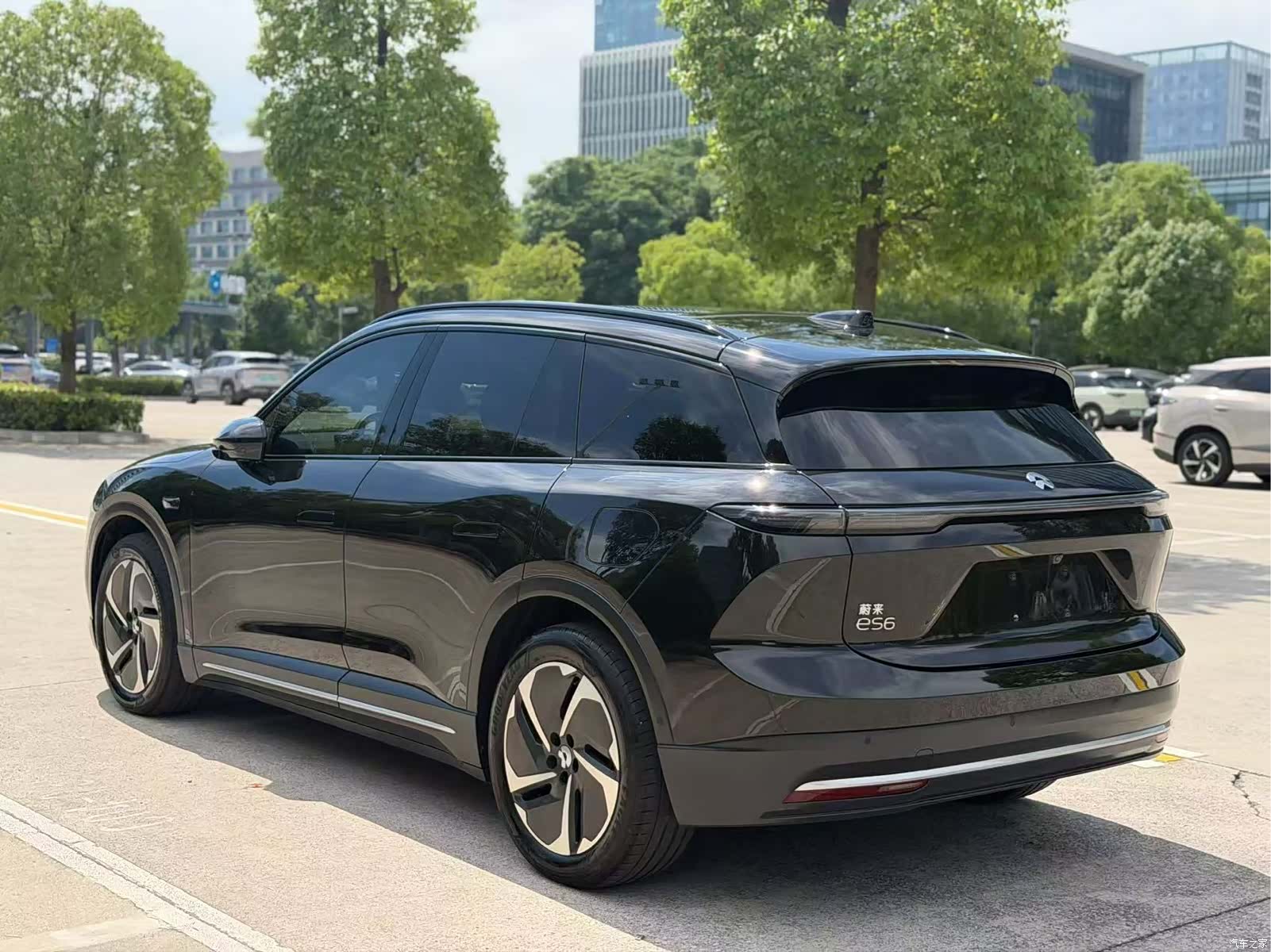 NIO ES6, 2024 8