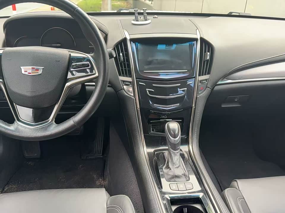 Cadillac ATS-L