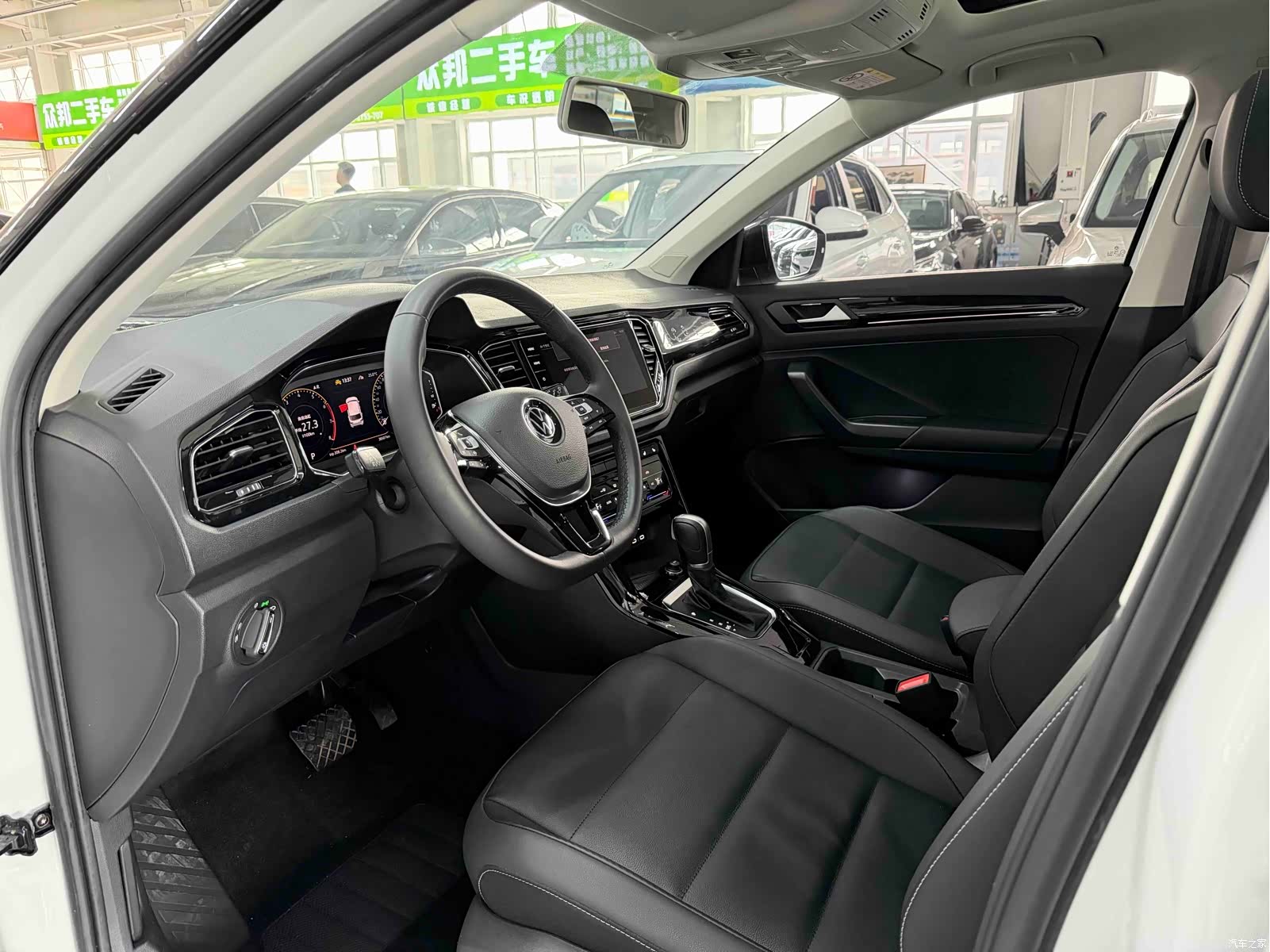 Volkswagen T-ROC, 2022 7