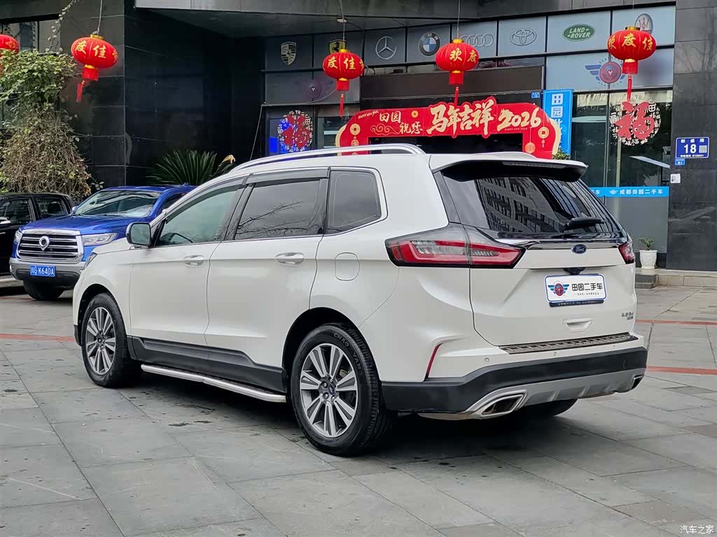 Ford Edge, 2021 4