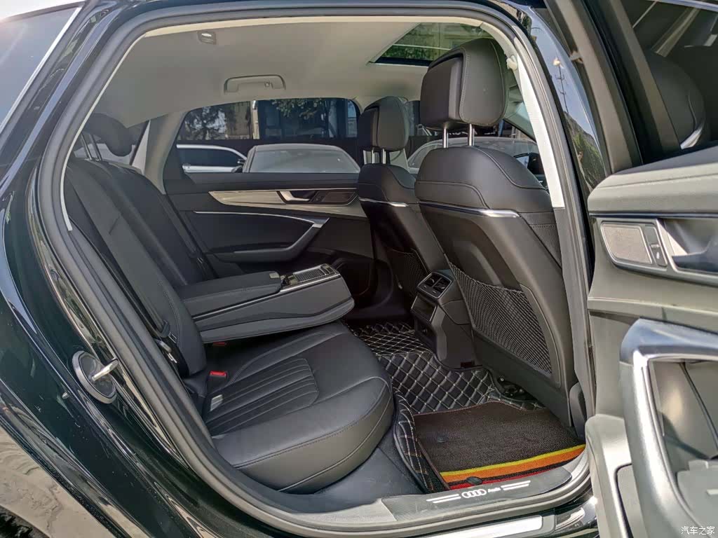 Audi A6L, 2020 11