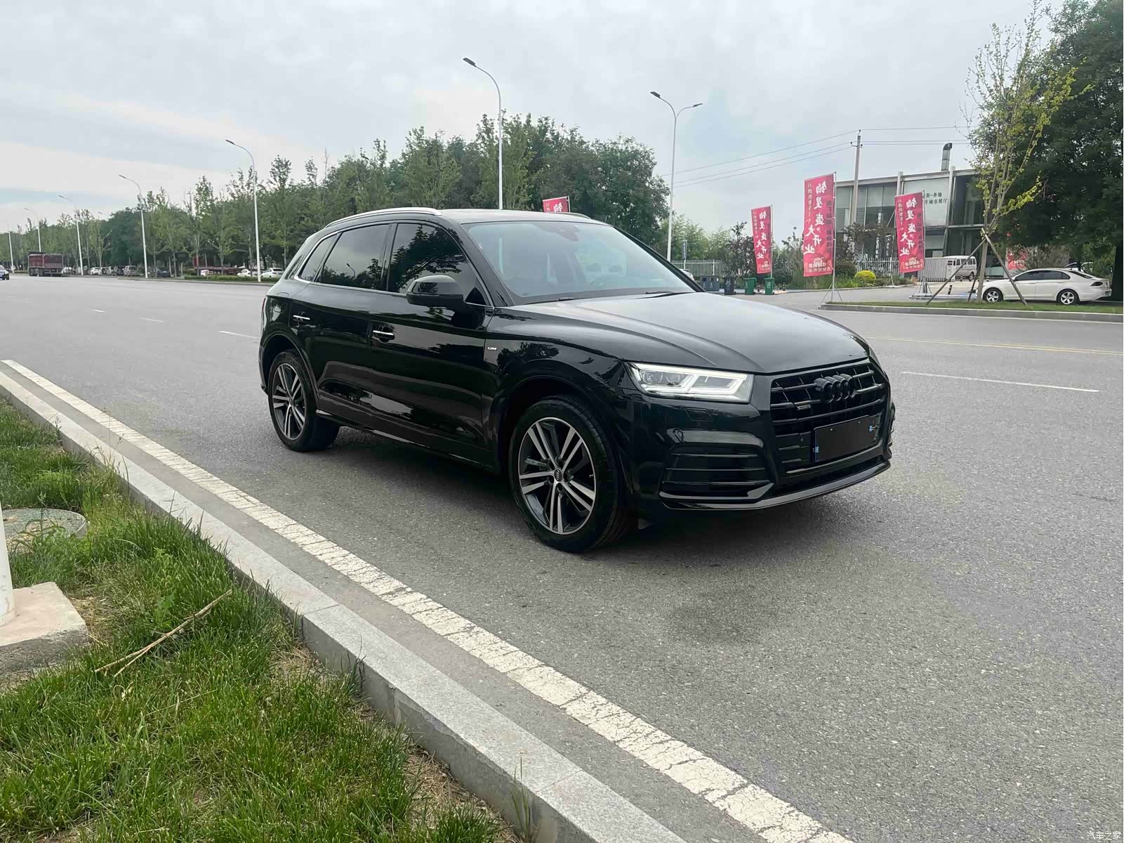 Audi Q5L, 2021 3