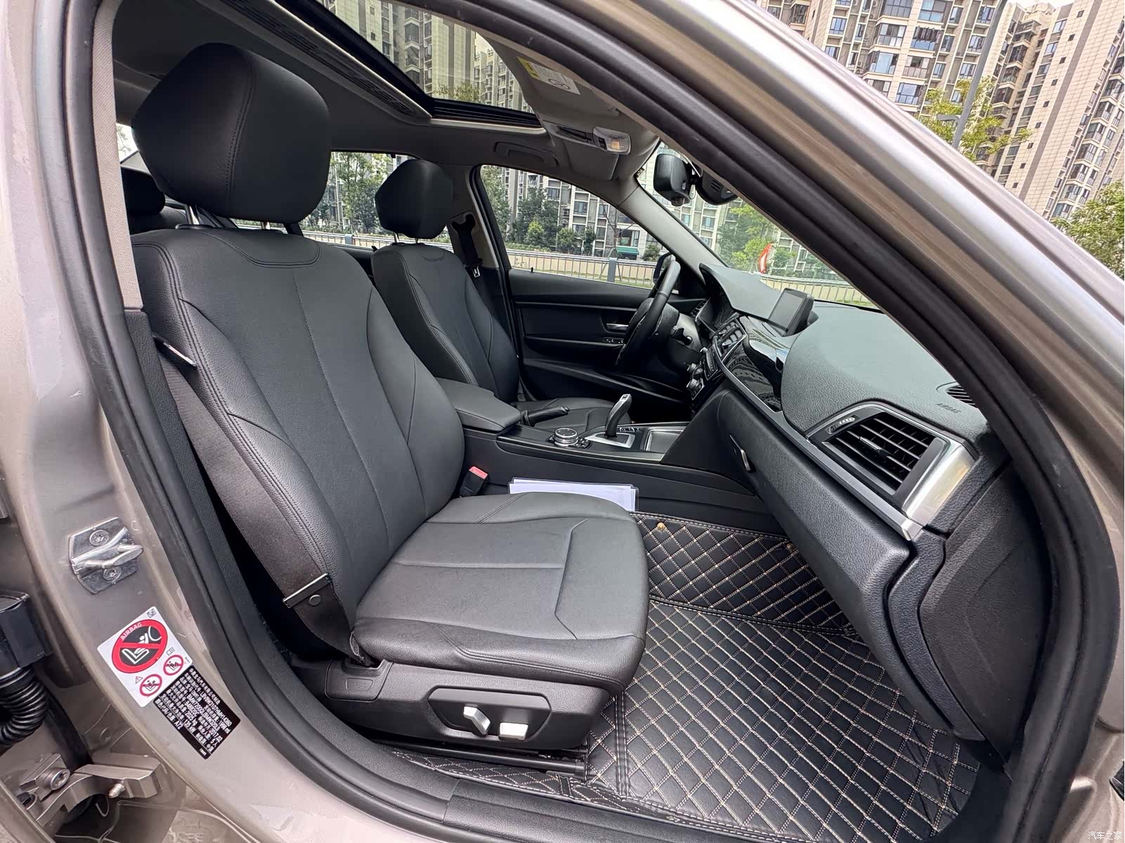 BMW 3 Series, 2017 11