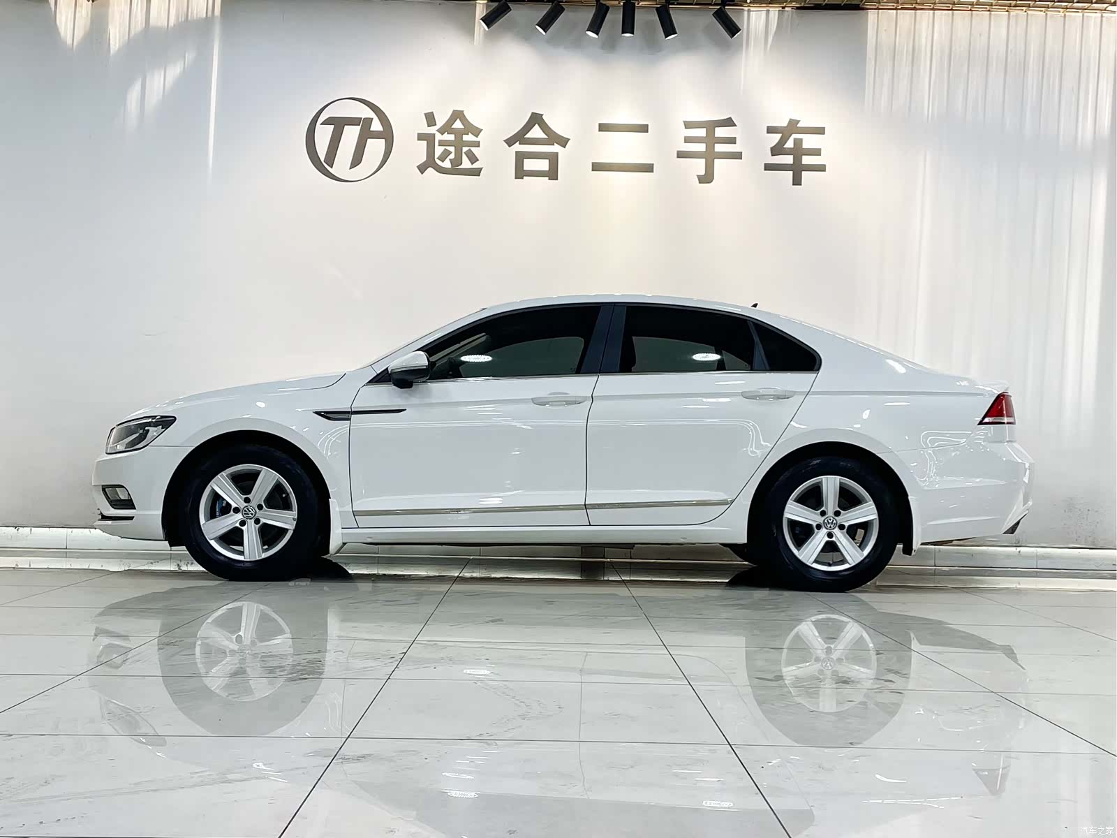Volkswagen Lamando, 2017 3