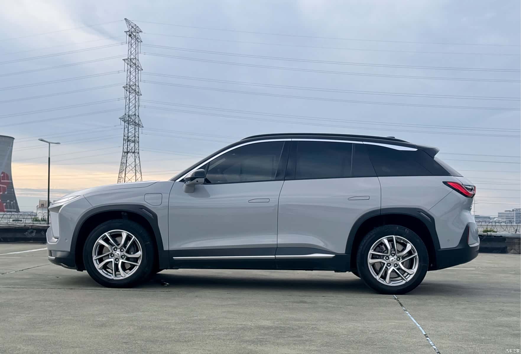 NIO ES6, 2023 4