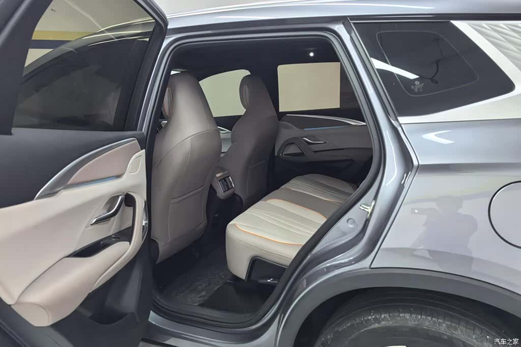 BYD Song, 2024 11
