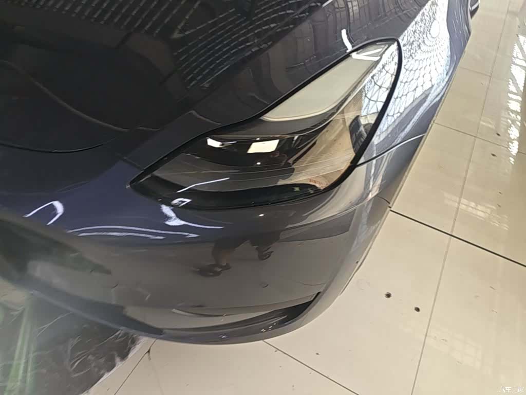 Tesla Model Y, 2022 24