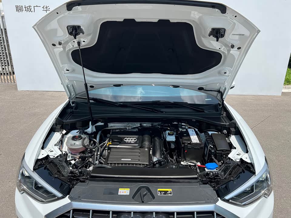 Audi Q3 Audi Q3