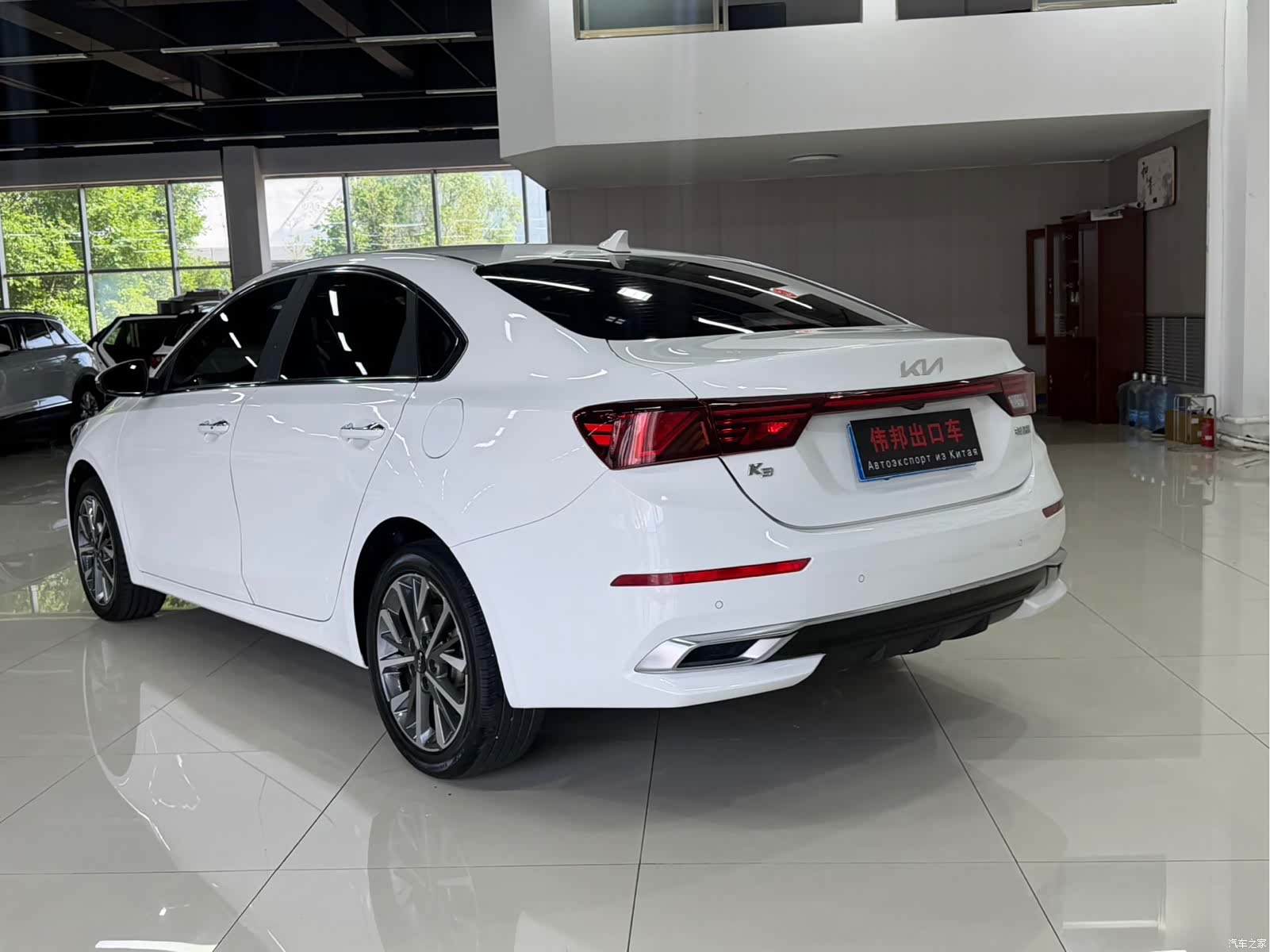 Kia K3, 2022 4