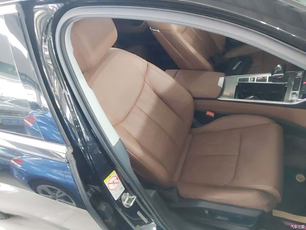 Audi A6L, 2020 25