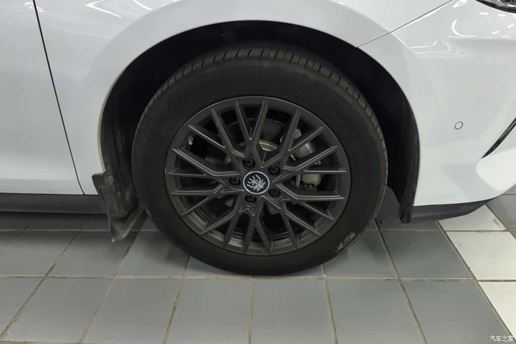 BYD Qin, 2025 6