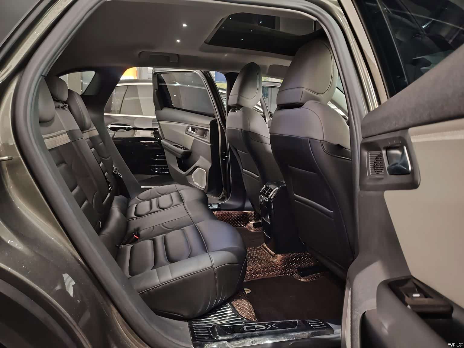 Citroen C5 X, 2023 11