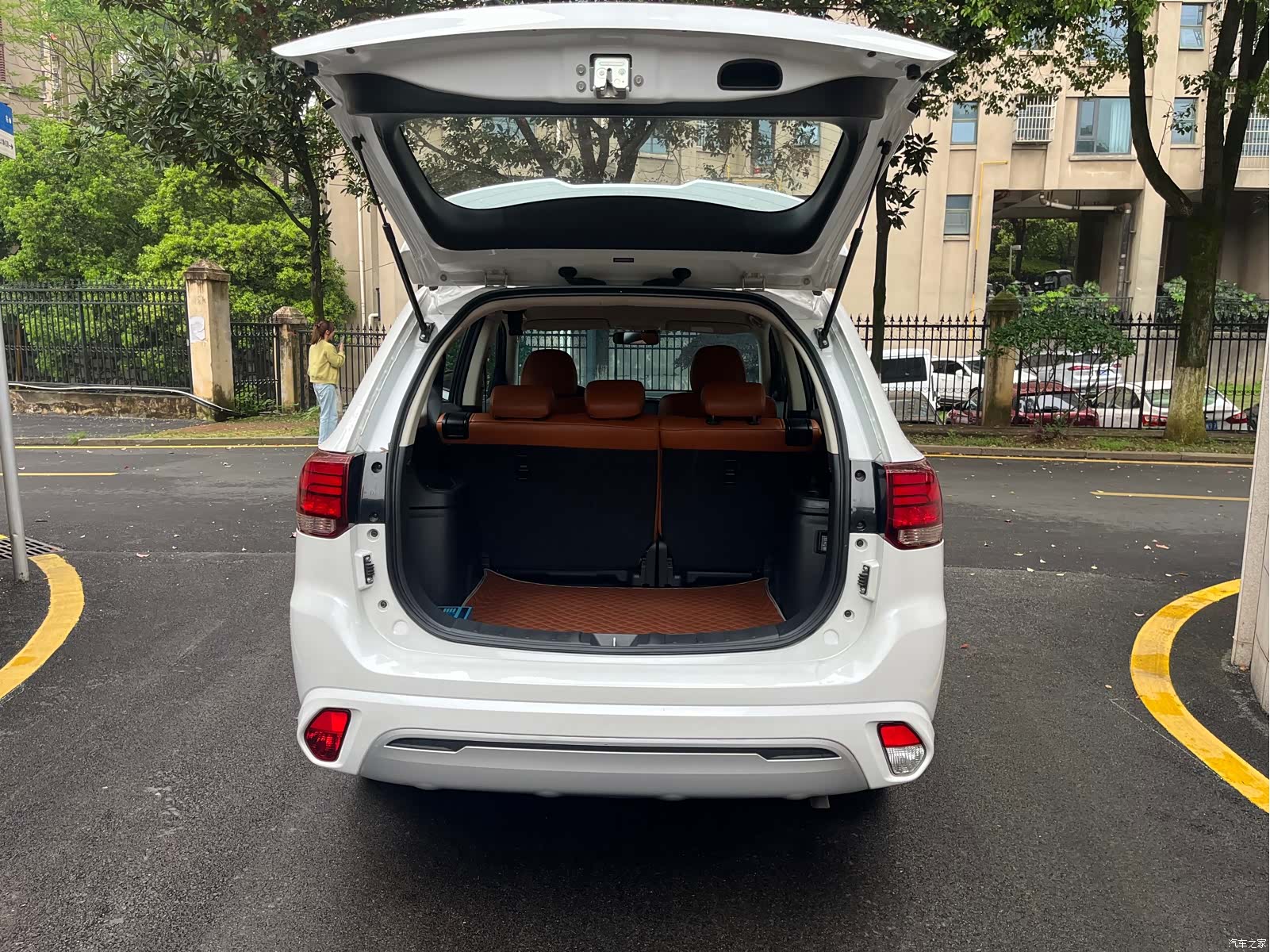 Mitsubishi Outlander, 2023 10