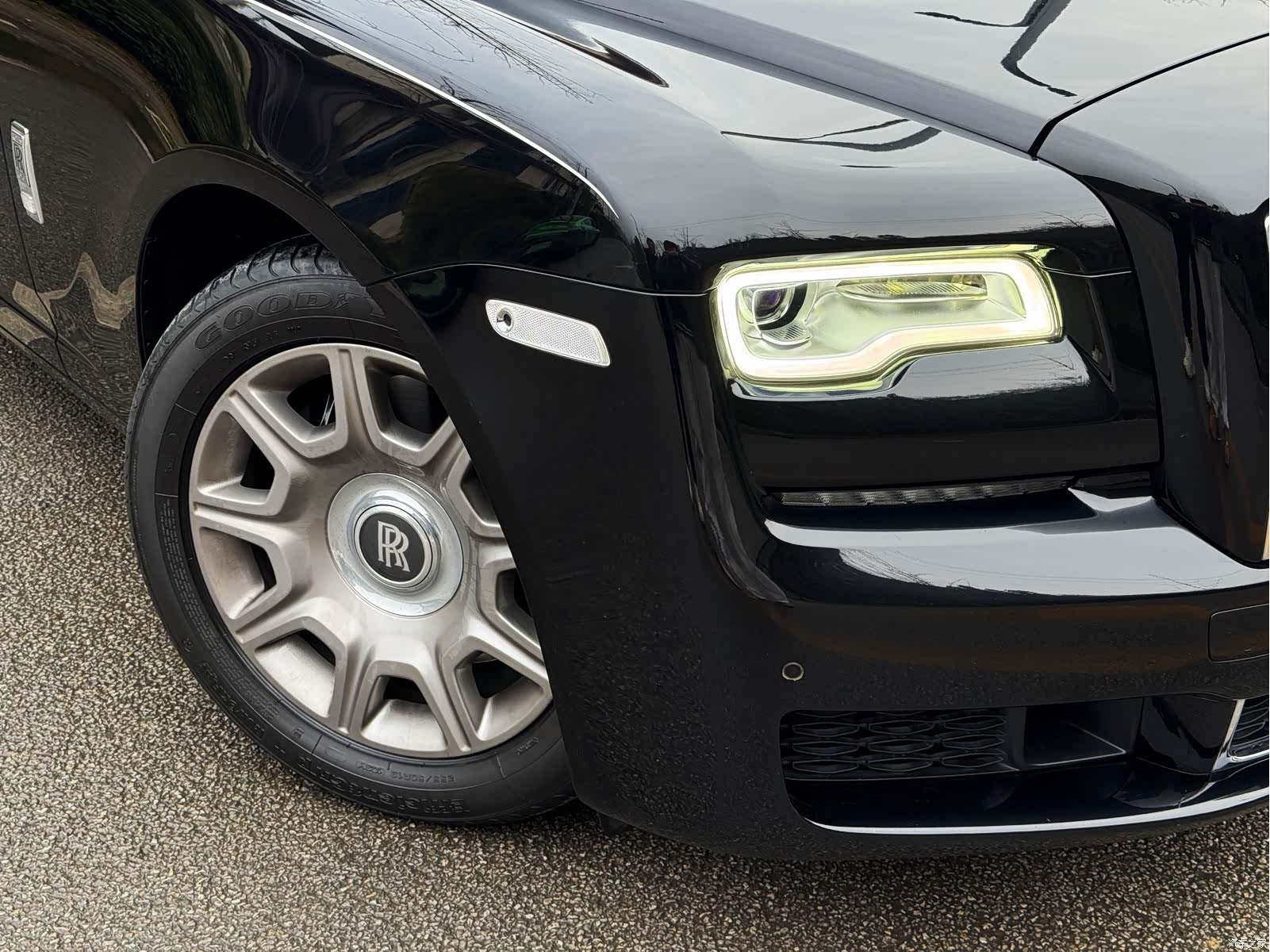 Rolls-Royce Ghost, 2018 4