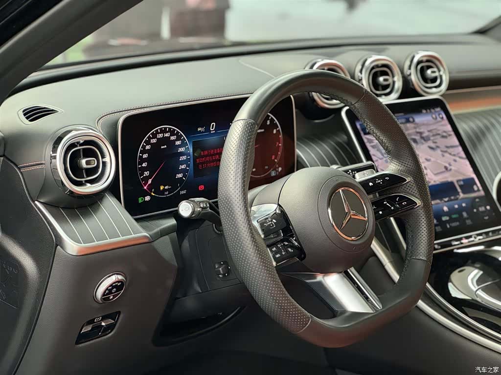 Mercedes-Benz GLC, 2024 8