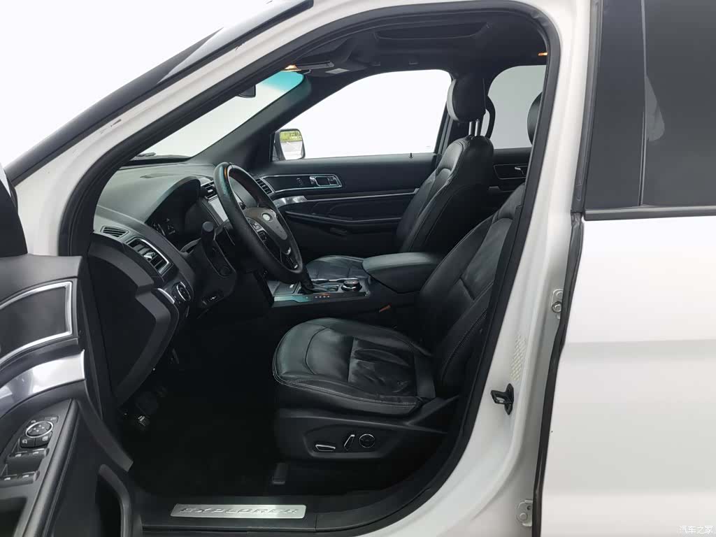 Ford Explorer, 2017 10