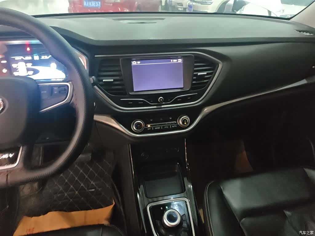JMC EX5, 2019 13