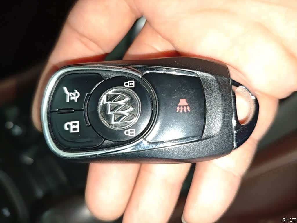 Buick Envision Plus, 2019 9