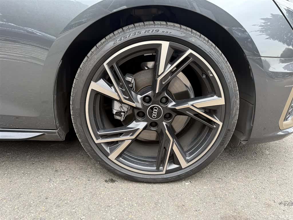 Audi A4L, 2024 17