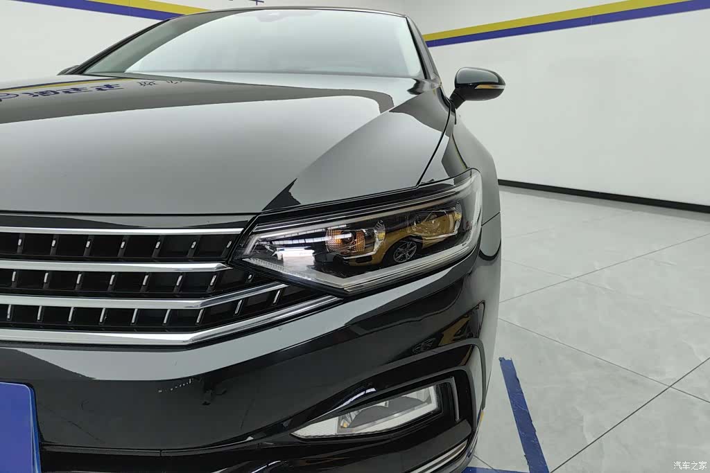Volkswagen Magotan, 2024 все фото