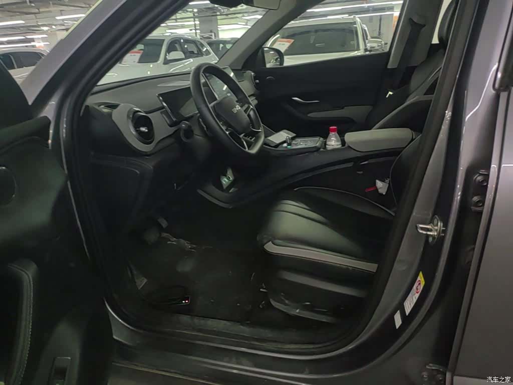 BYD HiAce, 2025 15