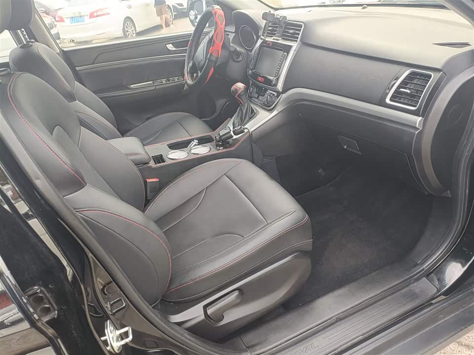 Haval M6