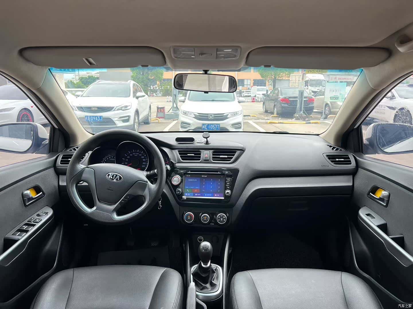 Kia K2, 2015 6