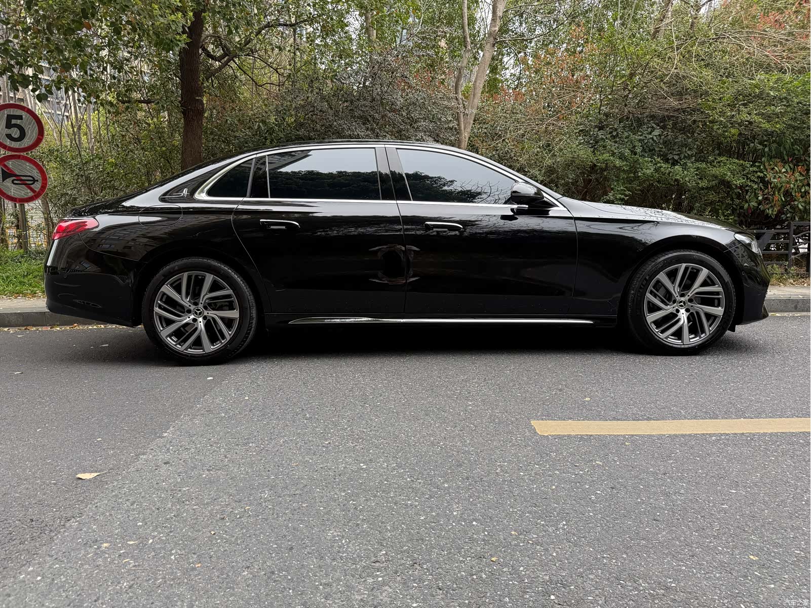 Mercedes-Benz E-Class, 2026 2