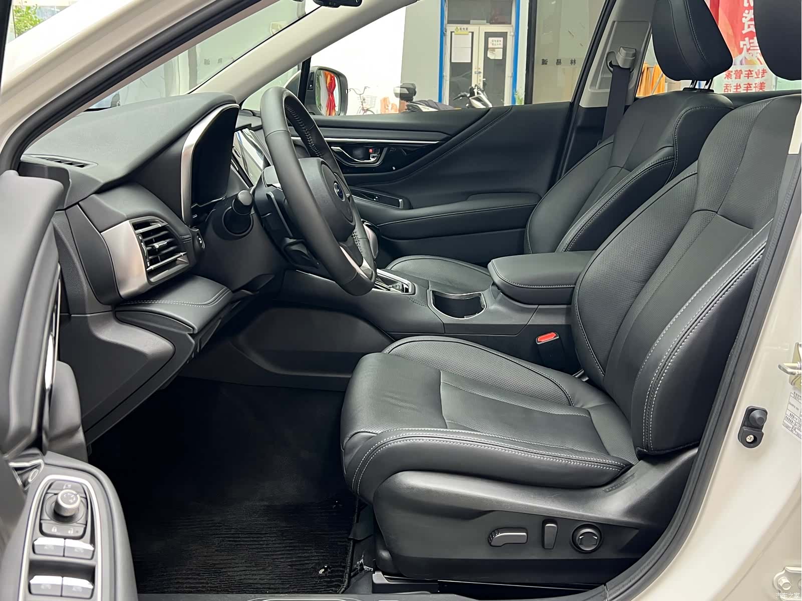 Subaru Outback, 2022 12