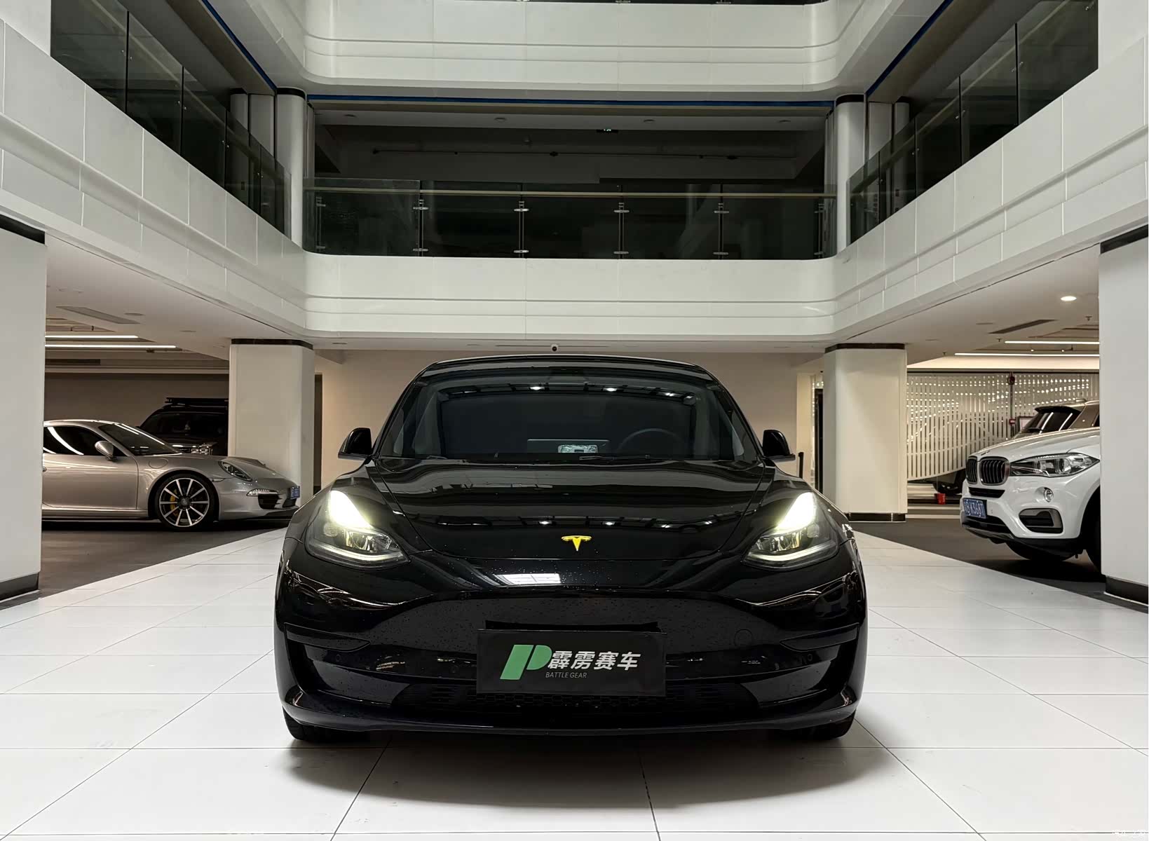 Tesla Model 3, 2022 7