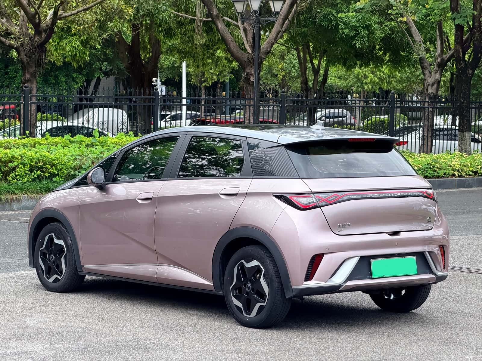 BYD Dolphin, 2022 18