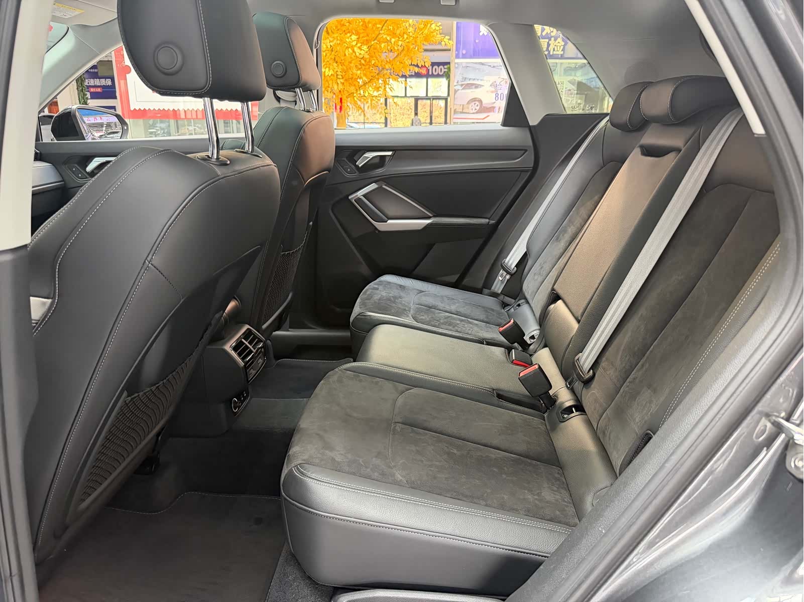Audi Q3, 2022 8