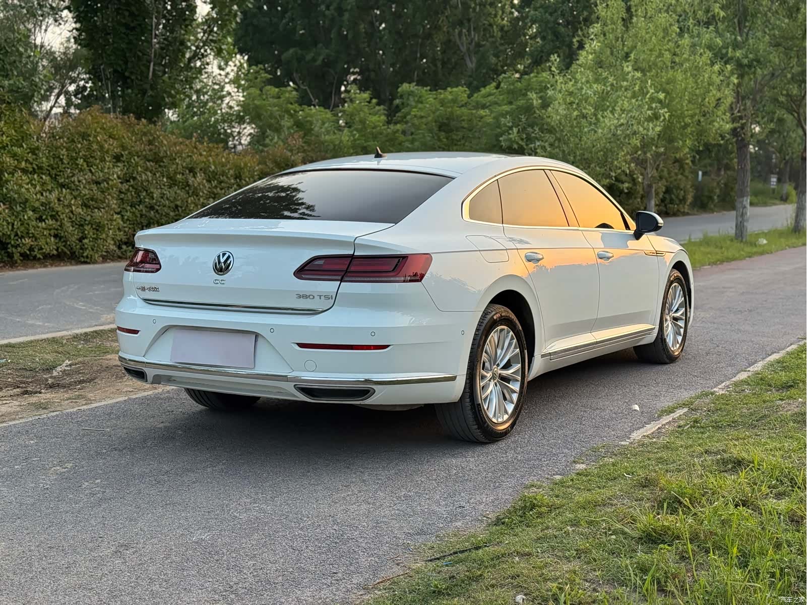 Volkswagen CC, 2019 все фото
