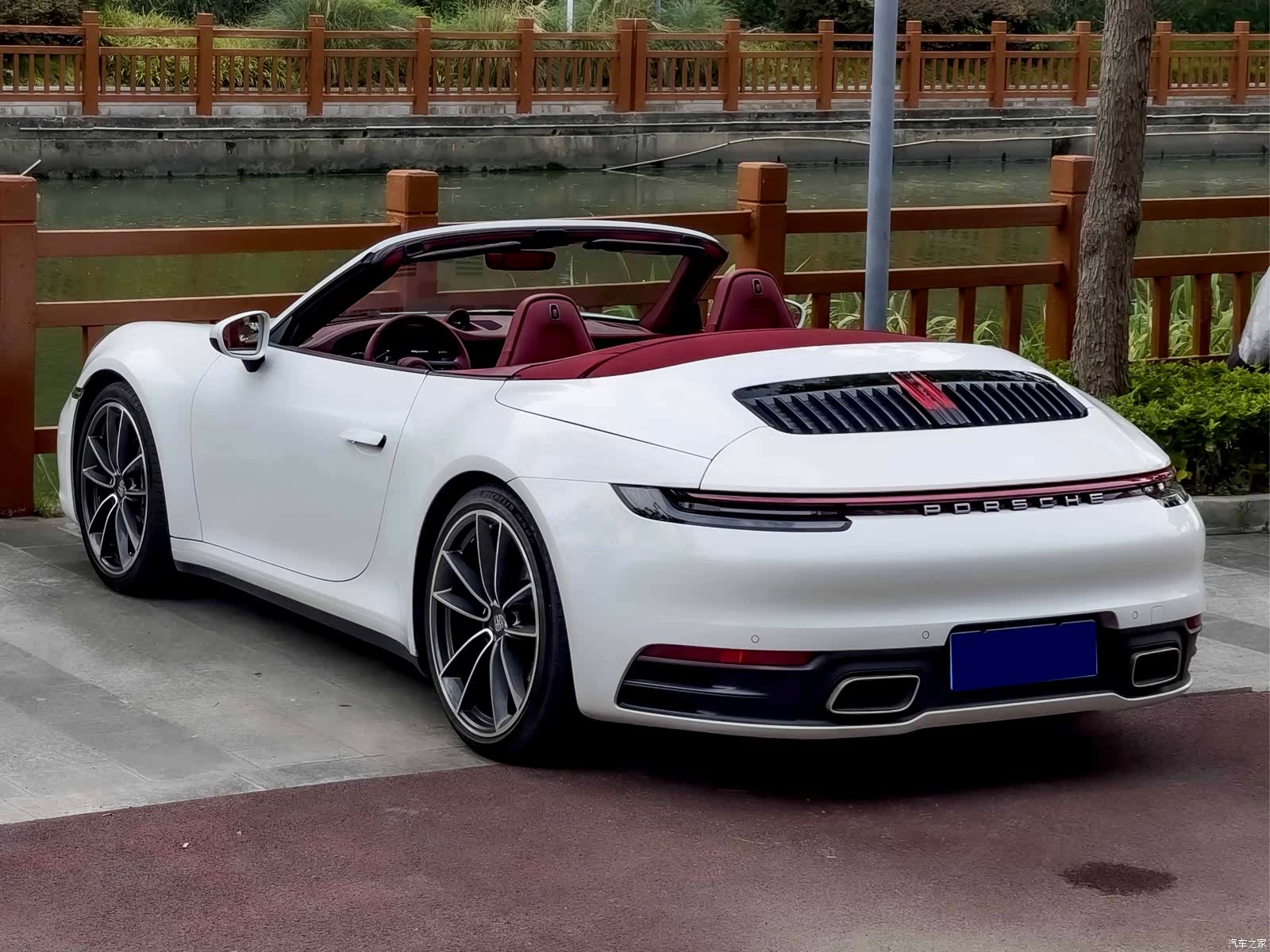 Porsche 911, 2021 3