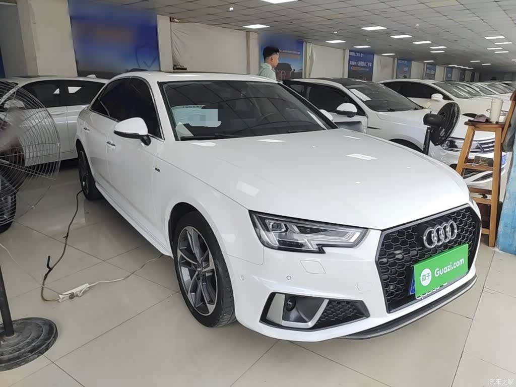 Audi A4L, 2018 4