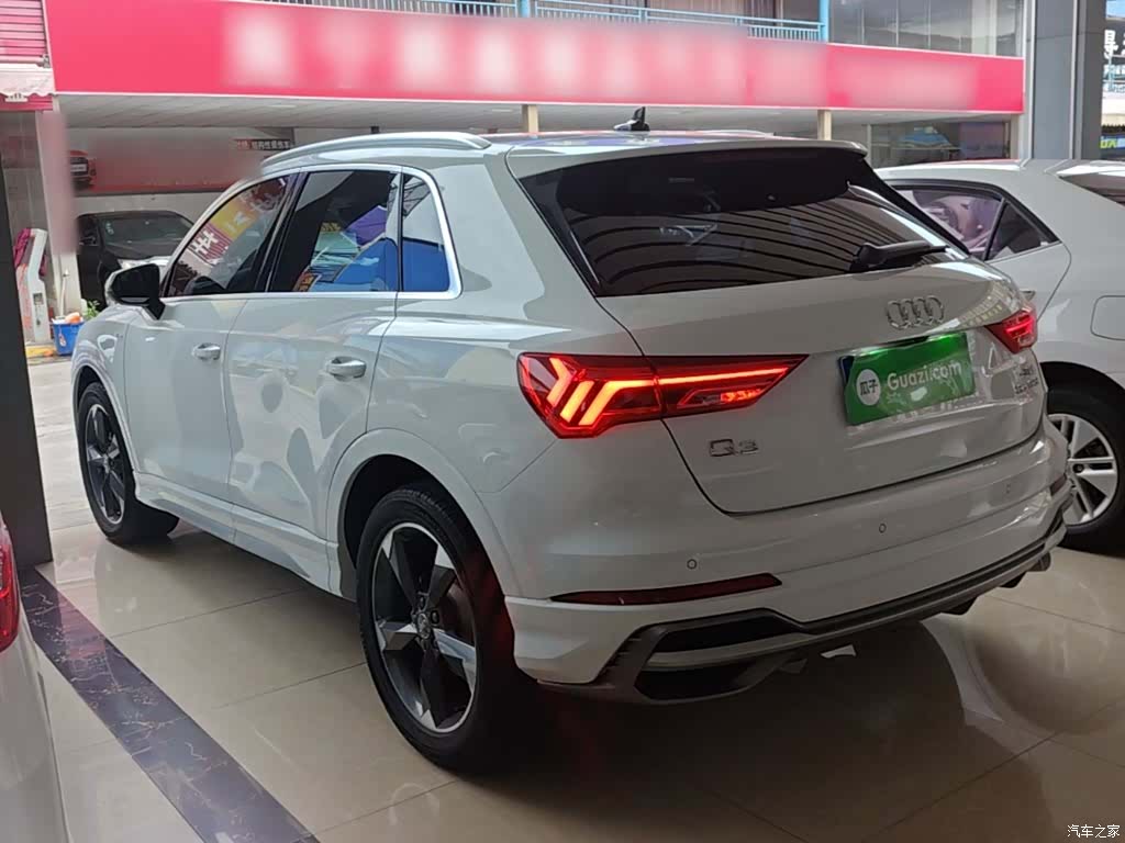 Audi Q3, 2020 все фото