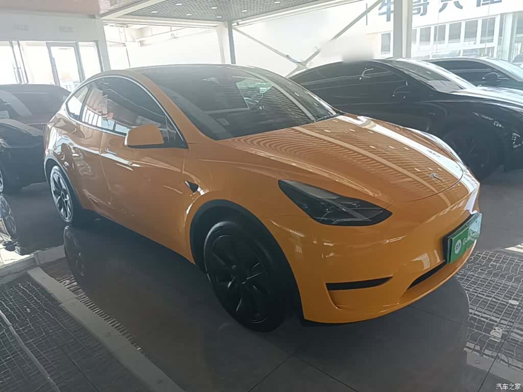 Tesla Model Y, 2025 22
