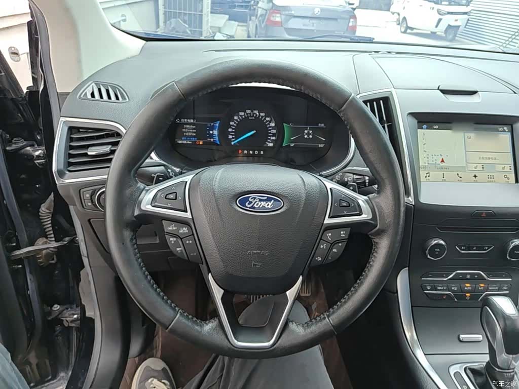 Ford Edge, 2017 11