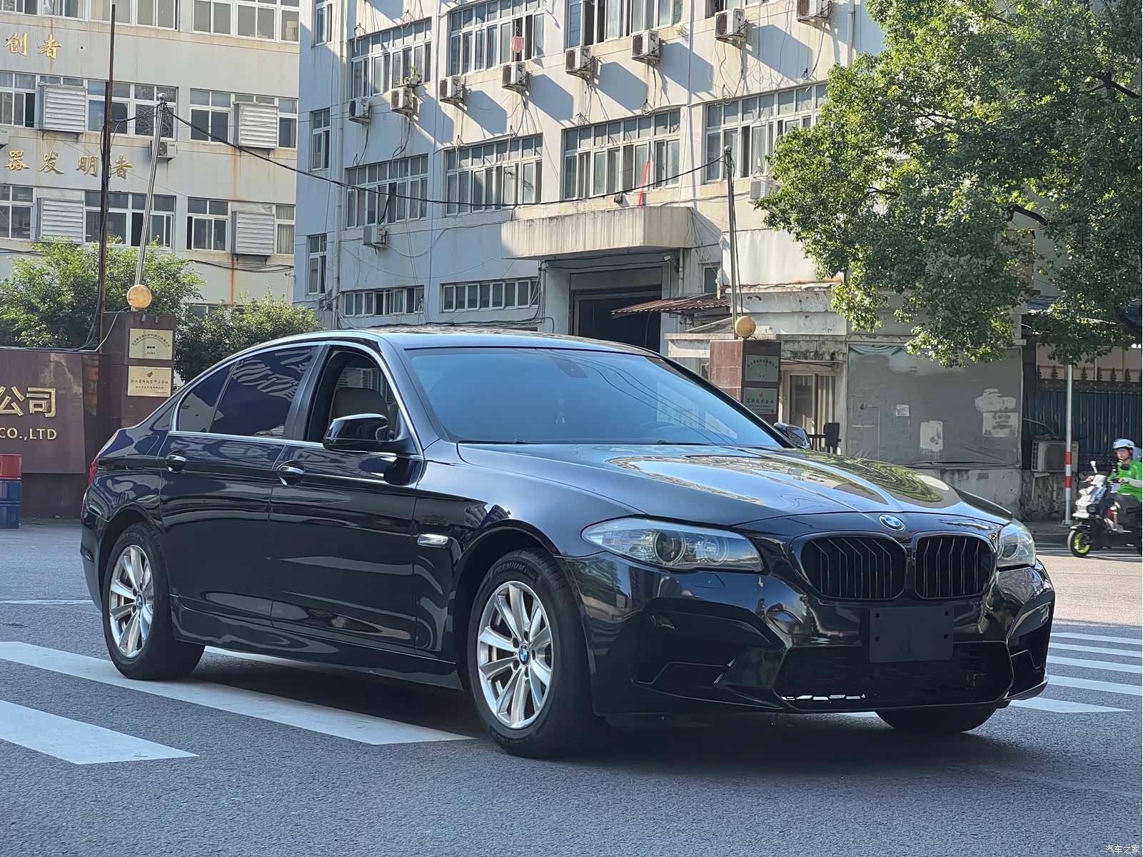 BMW 5 Series, 2011 3