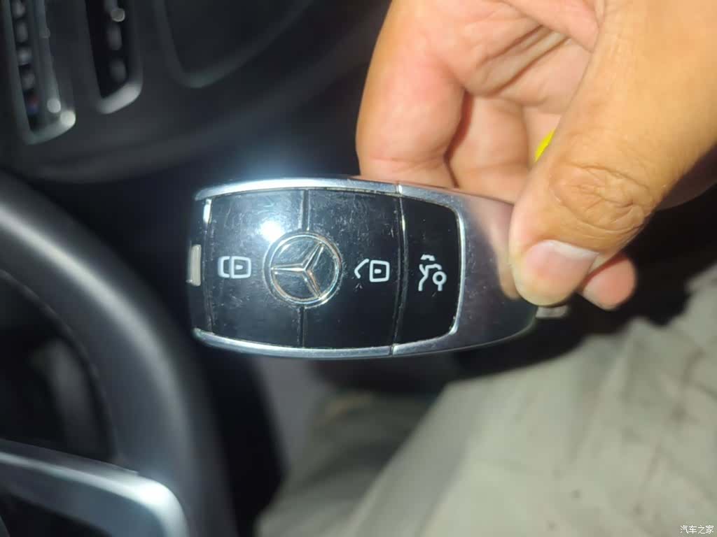 Mercedes-Benz E-Class, 2020 9