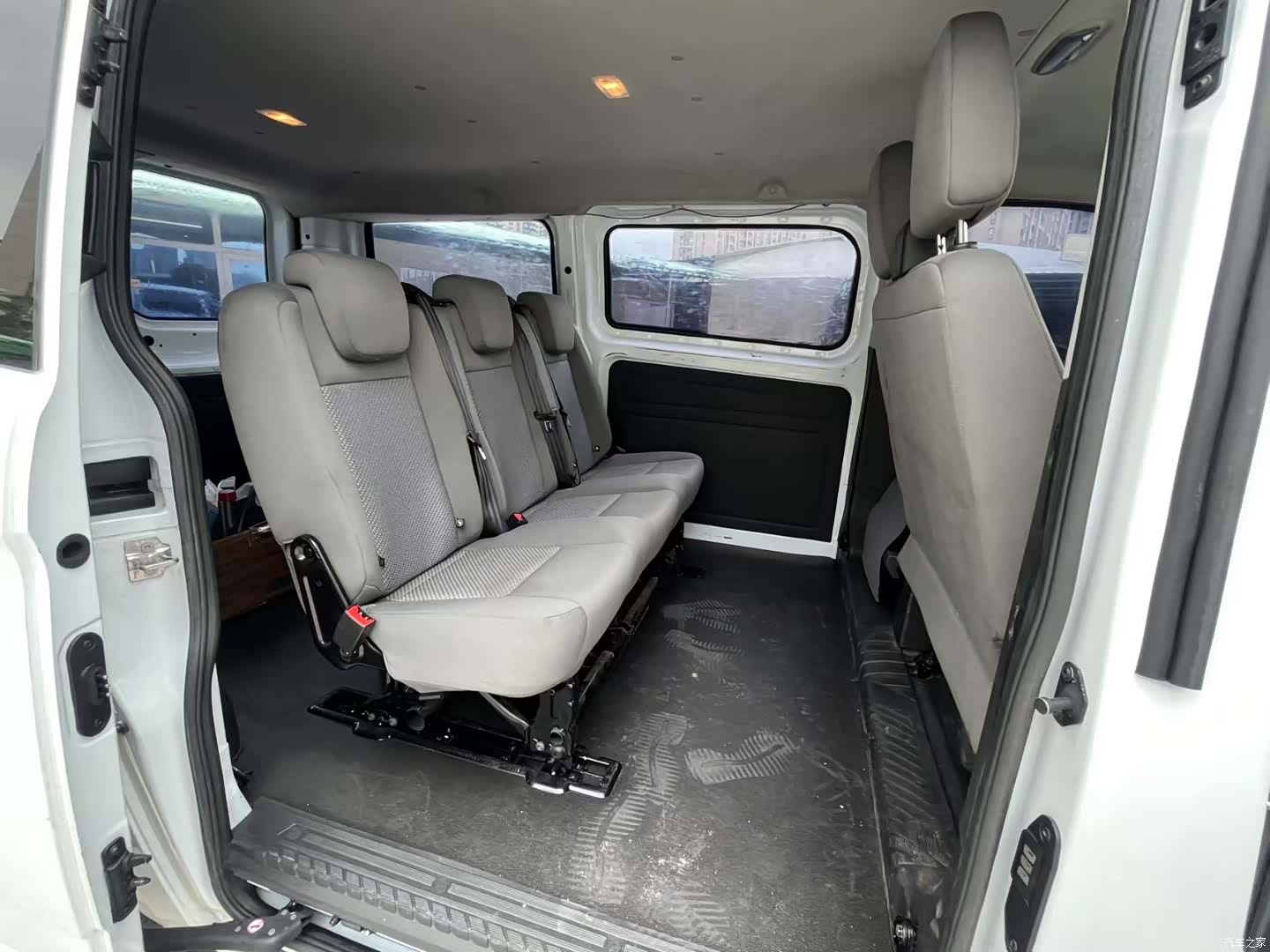 Ford 2.0TV, 2018 8