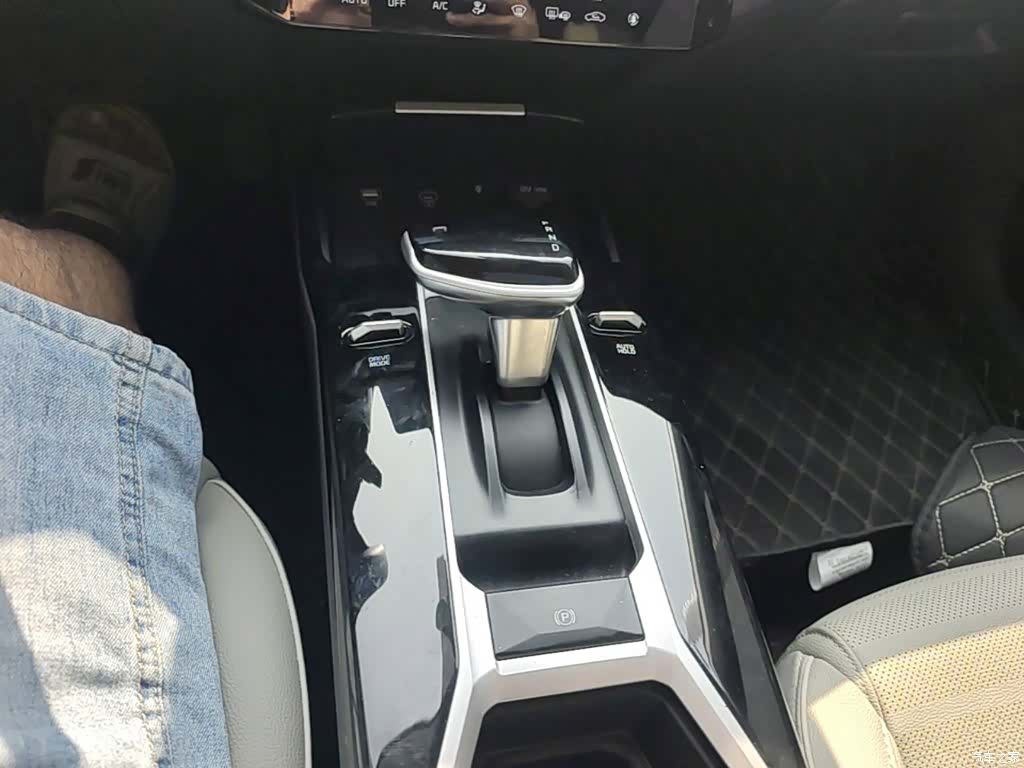 Kia K3, 2025 14
