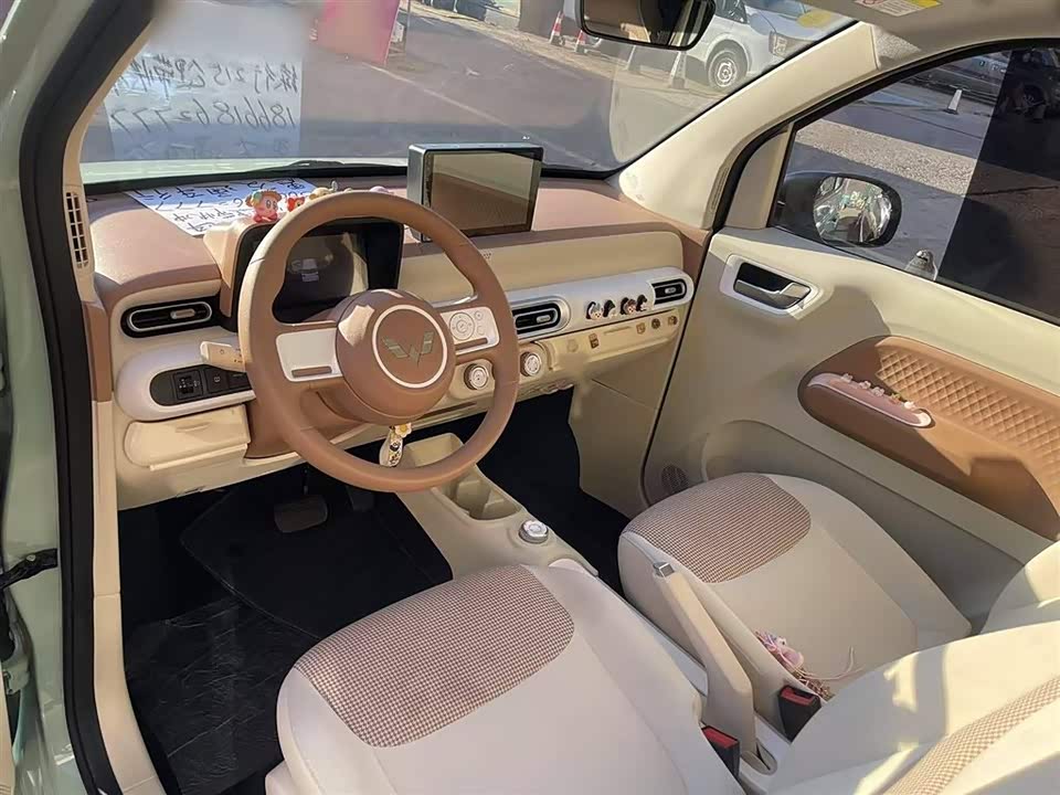 Wuling Hongguang MINIEV Wuling Hongguang MINIEV