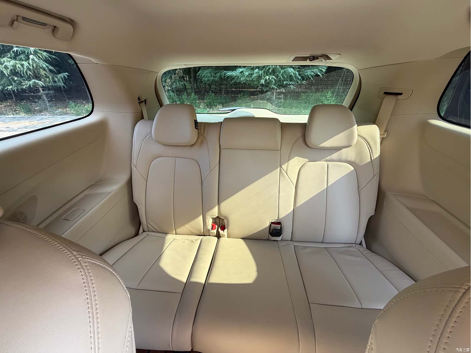 Buick GL8, 2023 9