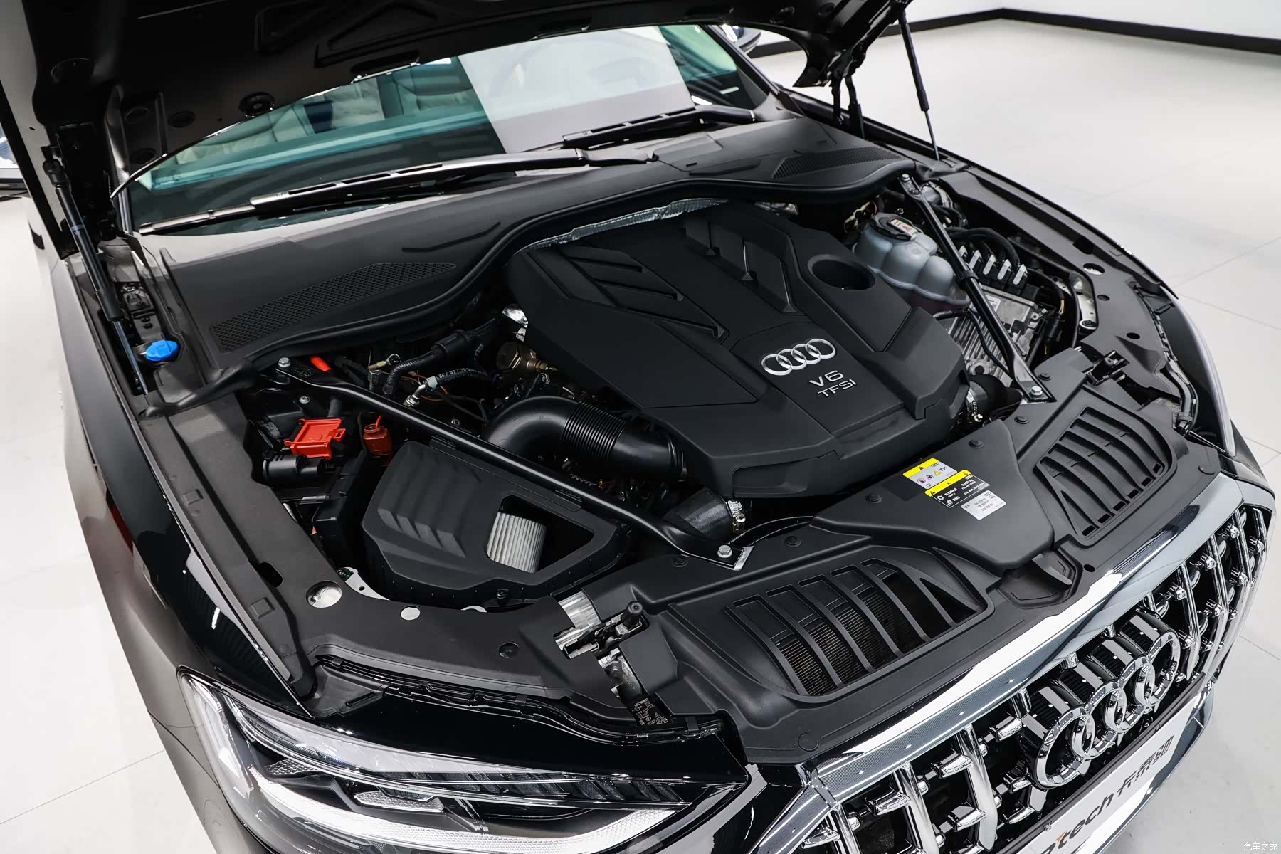 Audi A8L, 2023 28