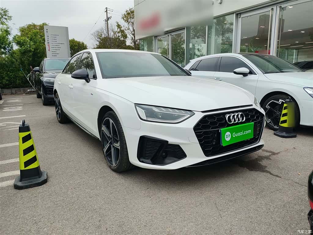 Audi A4L, 2023 4
