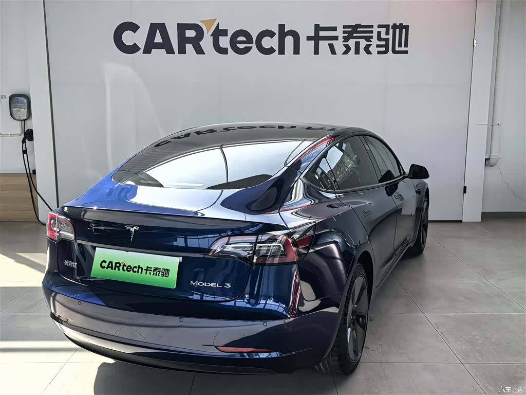 Tesla Model 3, 2021 3