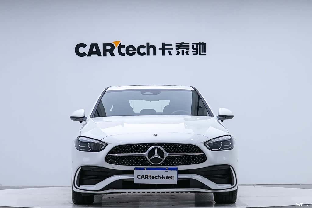 Mercedes-Benz C-Class, 2022 3