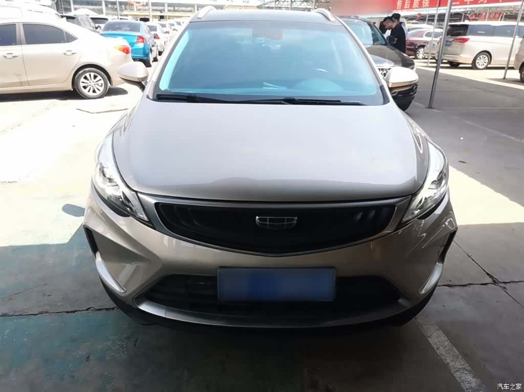 Geely Emgrand, 2019 3