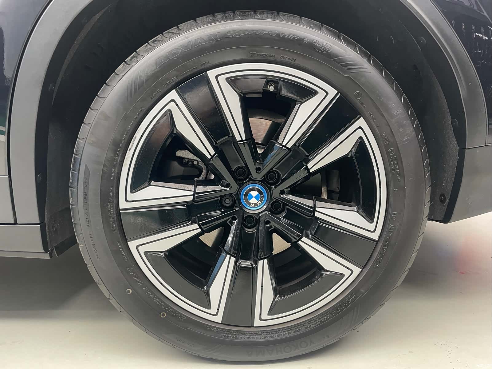 BMW iX3, 2021 23